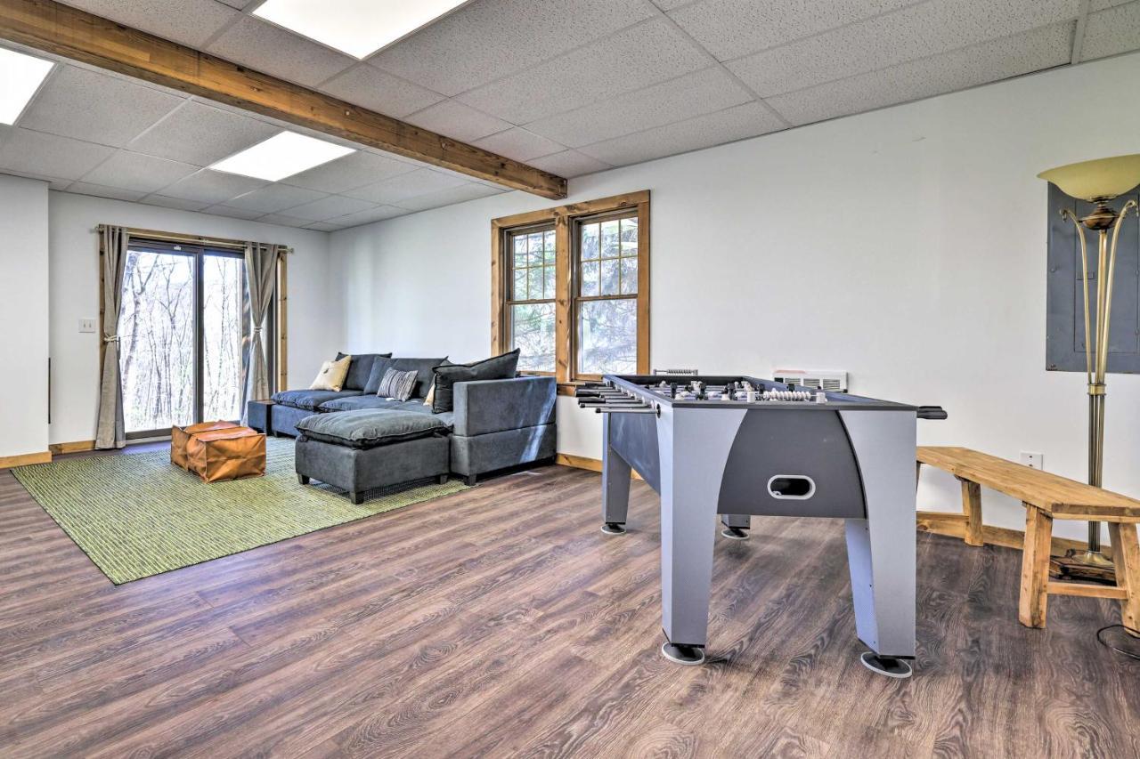 Pocono Retreat, 1 Mi To State Park And Ski Access! Tannersville Exterior photo